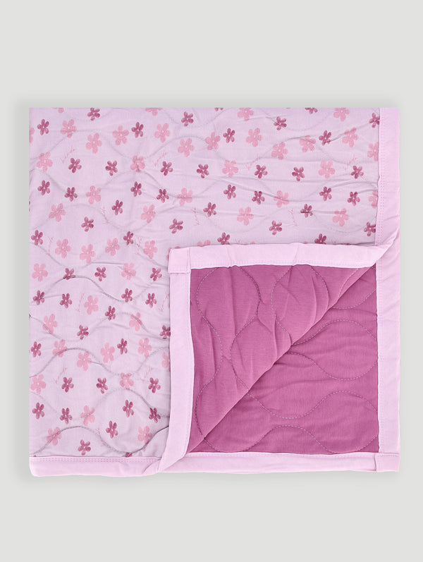 Keedo Reversible Quilted Blanket