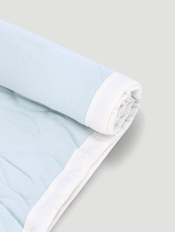 Keedo Reversible Quilted Blanket