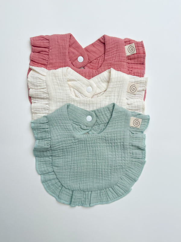Stikkilolo Frill Bib