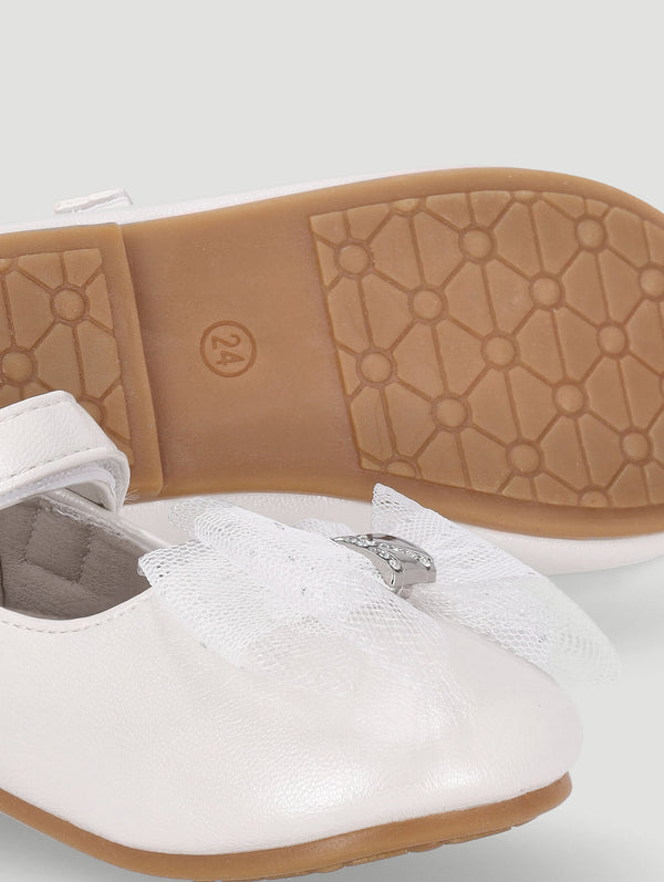 Girls Shimmer Bow Pump - Cream